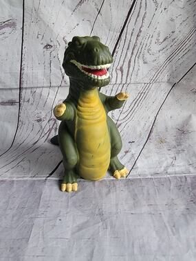 Vintage 1988 Land Before Time Sharptooth T-Rex Hand Puppet 8” Dinosaur Pizza Hut